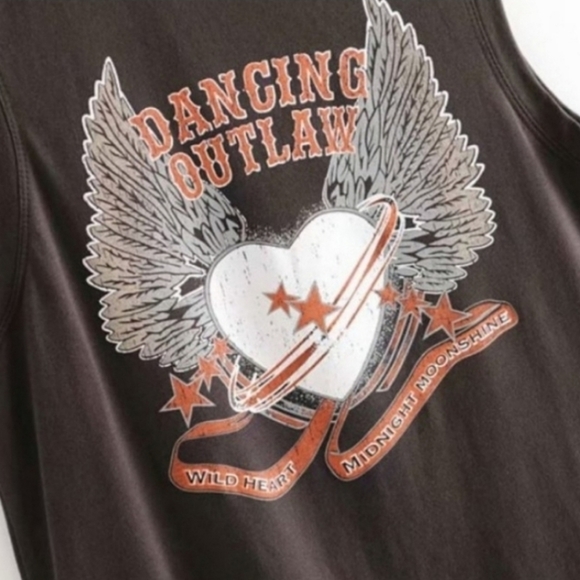 Outlaw - Picture 2 of 5